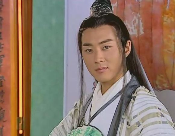 电脑里存了很久的东西，那些用情至深的人儿谁让你柔肠寸断