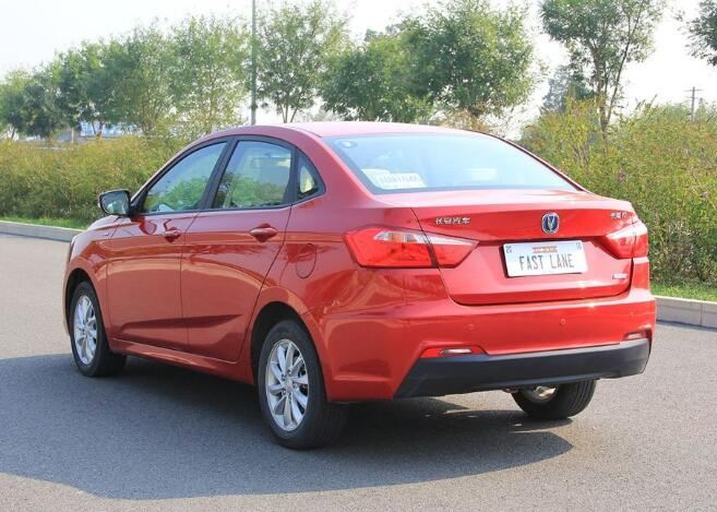 韩系车现代和起亚谁更值得购买,韩系车和hvv哪个好