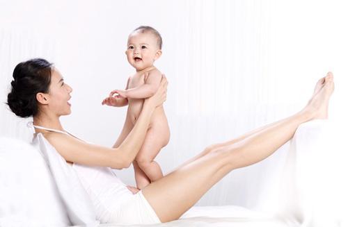 生完孩子怎么减掉腰部赘肉,生完宝宝肚子大怎么减下来