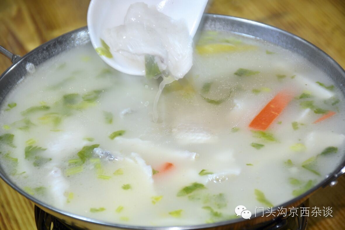 门头沟清水虹鳟鱼,虹鳟鱼现钓现吃