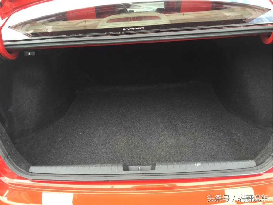 本田思铭与fd2有什么区别,本田fd2就是思铭吗