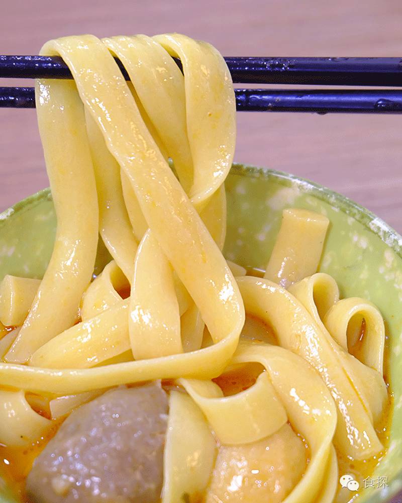 我吃遍10步可见的麻辣烫，做出了这篇测评