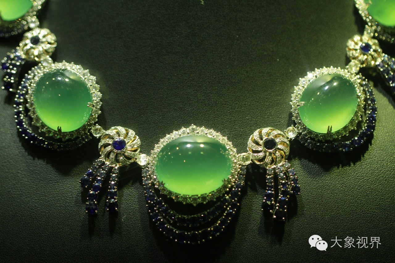 美艳洋模带您私家欧洲之旅!