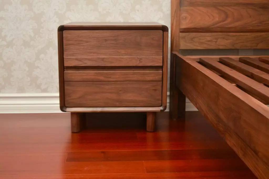 黑胡桃木家具居然之家 (最高端的黑胡桃木家具)