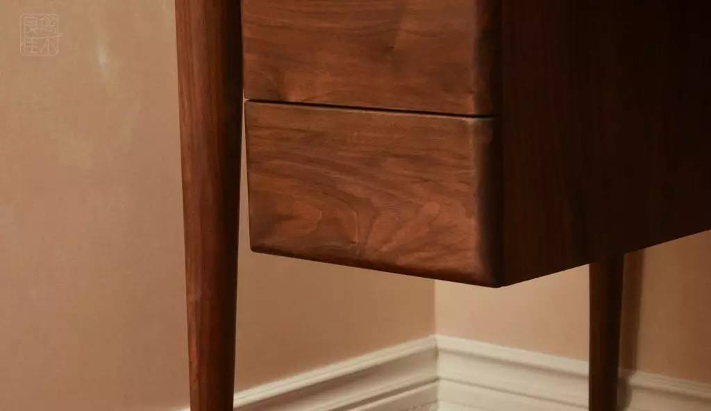 黑胡桃木家具居然之家 (最高端的黑胡桃木家具)