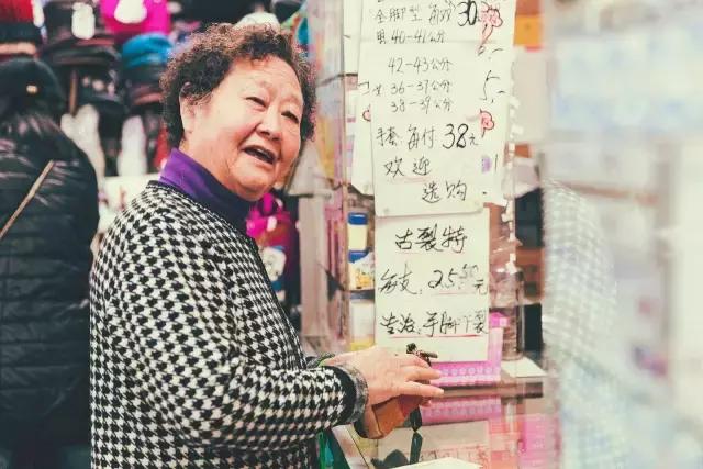 这里是“月光宝盒”，有你所怀旧的一切