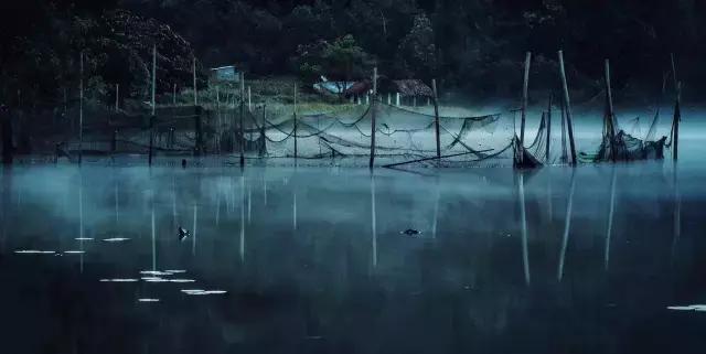 三十年以前的世界,三十年前的世界