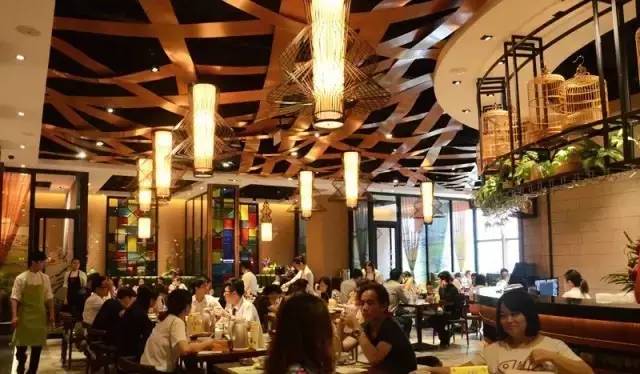 太阳新天地购物中心超市,太阳新天地美食城