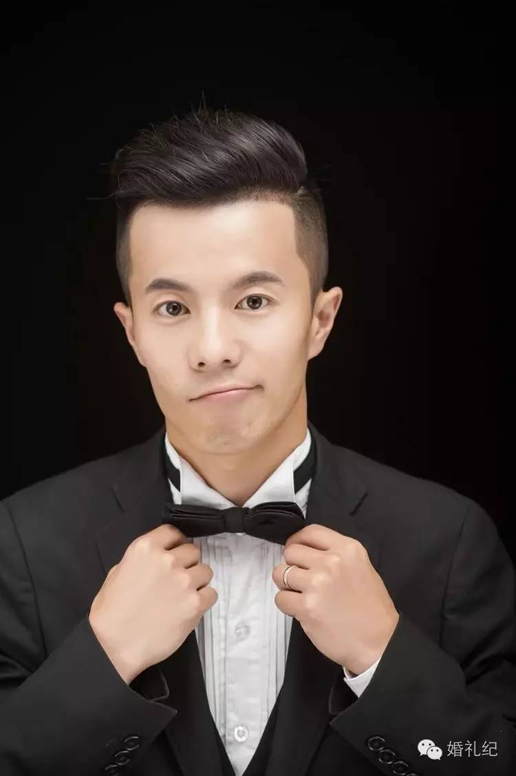 晒老公啦！老公发型对了婚纱照也能拍成韩剧海报哟