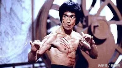 逝世50年李小龙永远活在人们心中,李小龙传奇90年代的李小龙