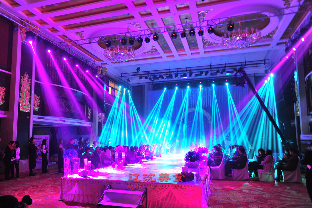 沈阳办场婚礼多少钱,请问现在办婚宴需要多少钱一桌