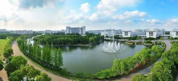 魔都高校法学院系排名：复旦不是第一，同济大学法学竟然被撤？