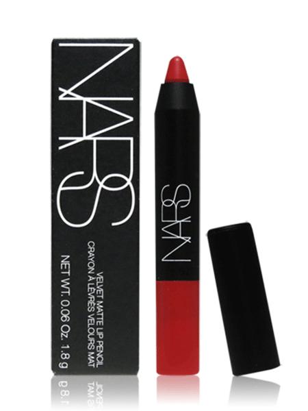 根据肤色挑选口红才是王道|跟着唐嫣选唇膏准没错