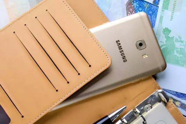 三星盖乐世pro,三星盖乐世8和9的区别