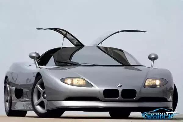 最贵的宝马车主打造,拥有多辆豪车的男子