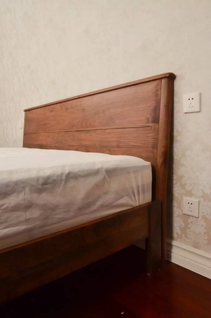 黑胡桃木家具居然之家 (最高端的黑胡桃木家具)