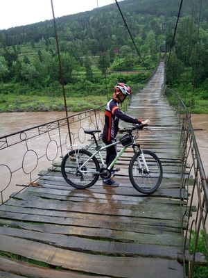 骑行小腿抽筋怎么解决,骑行过程中脚抽筋怎么解决