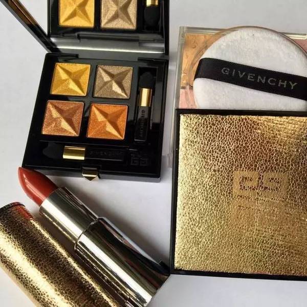 圣诞限量就是用来犒劳辛苦了一年的自己的