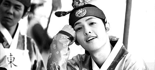 留学生加入民主党派,留学生多数都是无党派吗