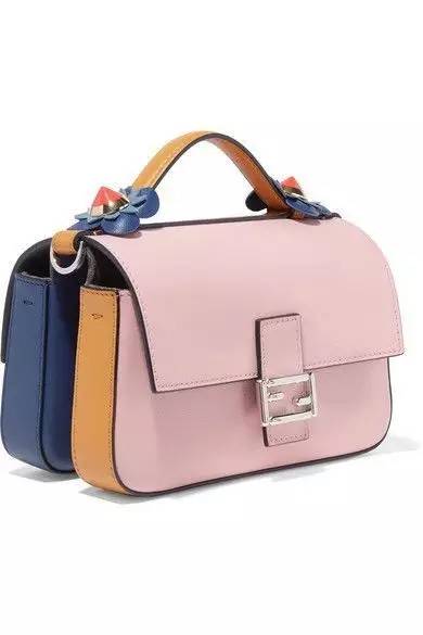 你一定想知道的真实故事,可以看看你每天背的包里有啥吗