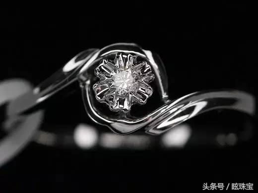 买戒指铂金和钯金黄金哪个好,铂金和18k彩金哪个保值