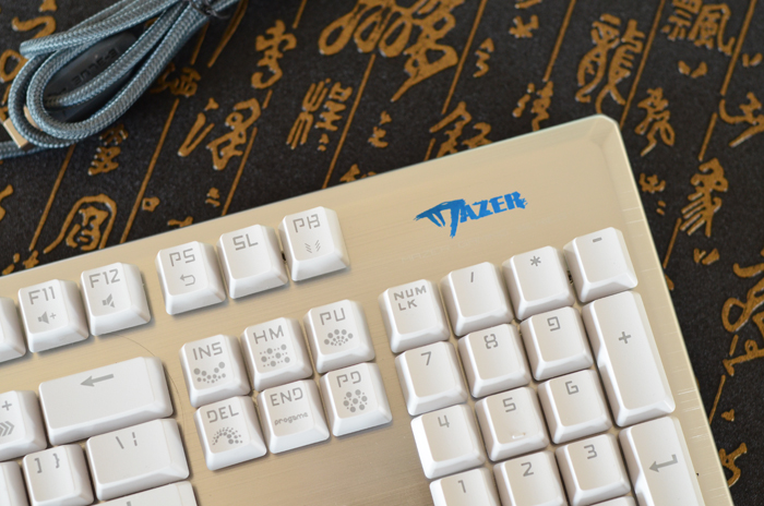 瀹滃崥鏈烘閿洏k727鐏晥,瀹滃崥k725涓冨僵鎮诞鑳屽厜娓告垙閿洏