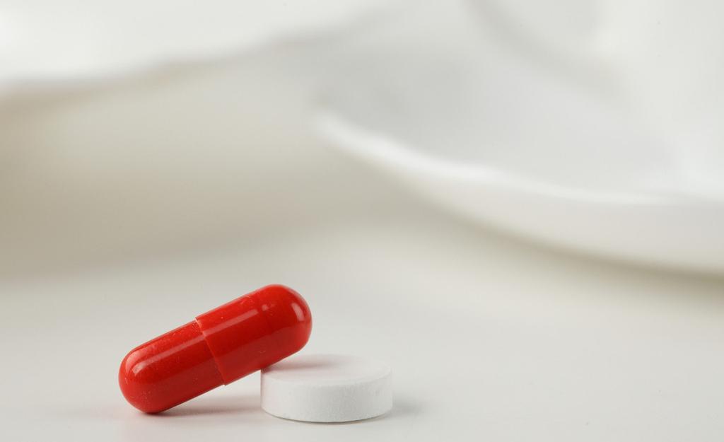 没吃过药乙肝病毒小于100怎么回事,没吃过药乙肝病毒小于500