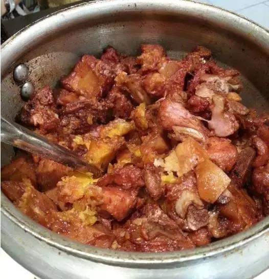 哈尔滨这十家苍蝇馆子,哈尔滨出名的俄罗斯湖滨餐厅