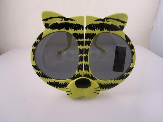 眼镜怎么选择又合适又便宜,如何配眼镜才能花到更少的钱