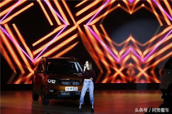 邓紫棋范玮琪同台,邓紫棋与范玮琪