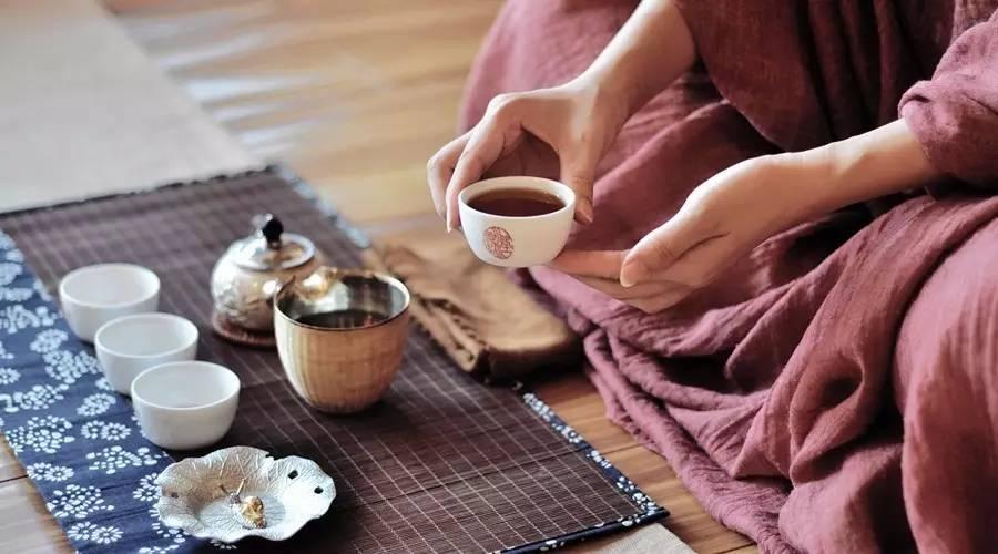 如果你爱喝普洱茶，光棍节就一定不会悲伤度过