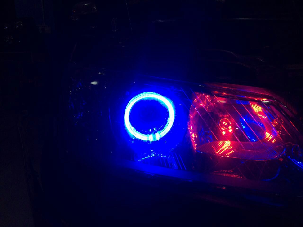 吉利帝豪ec718灯光调整图,帝豪ec718汽车大灯近灯怎么调高度