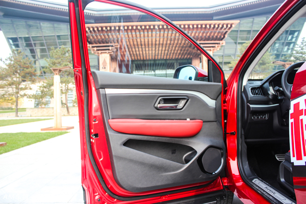 哈弗h2s最新试驾视频,哈弗h2s试驾