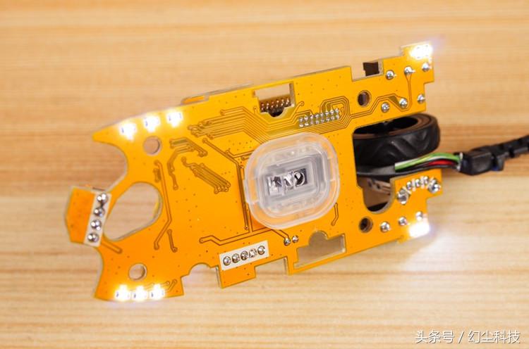 国产入门级游戏鼠标评测,贱驴rs23.0吃鸡