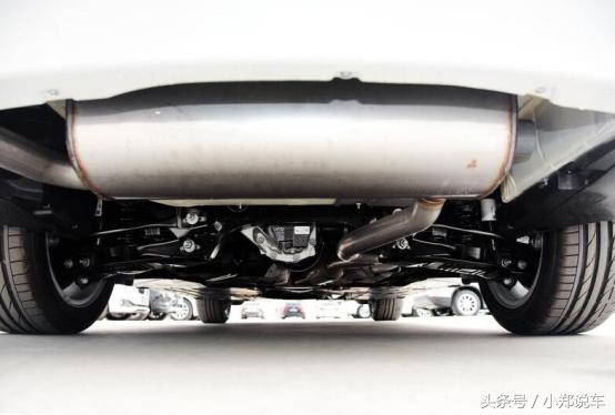 宝马318li2018款测评,2012款宝马318li和320li的区别