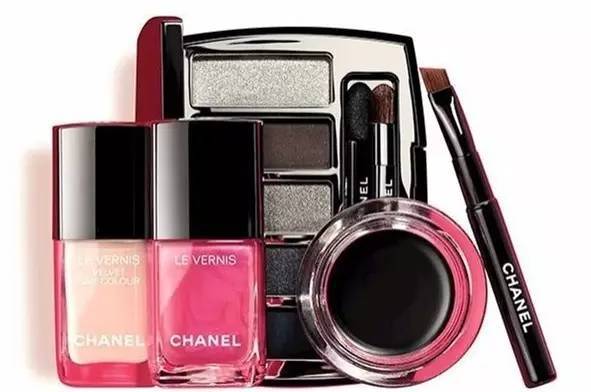 圣诞限量就是用来犒劳辛苦了一年的自己的