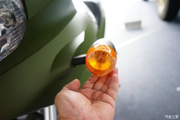 解放军现役嘉陵600边三轮摩托数据,军用嘉陵电喷600边三轮摩托参数