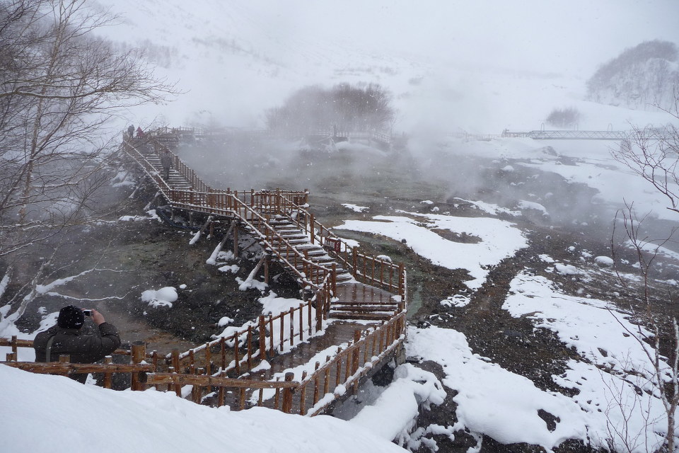 养生御寒泡温泉，盘点国内温泉胜地