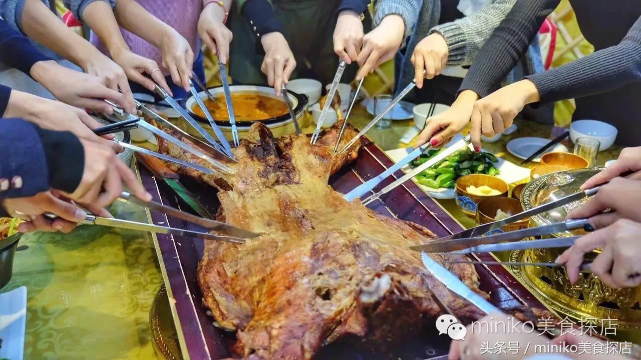 成都附近哪里烤全羊好吃,草原天路最好吃的烤全羊