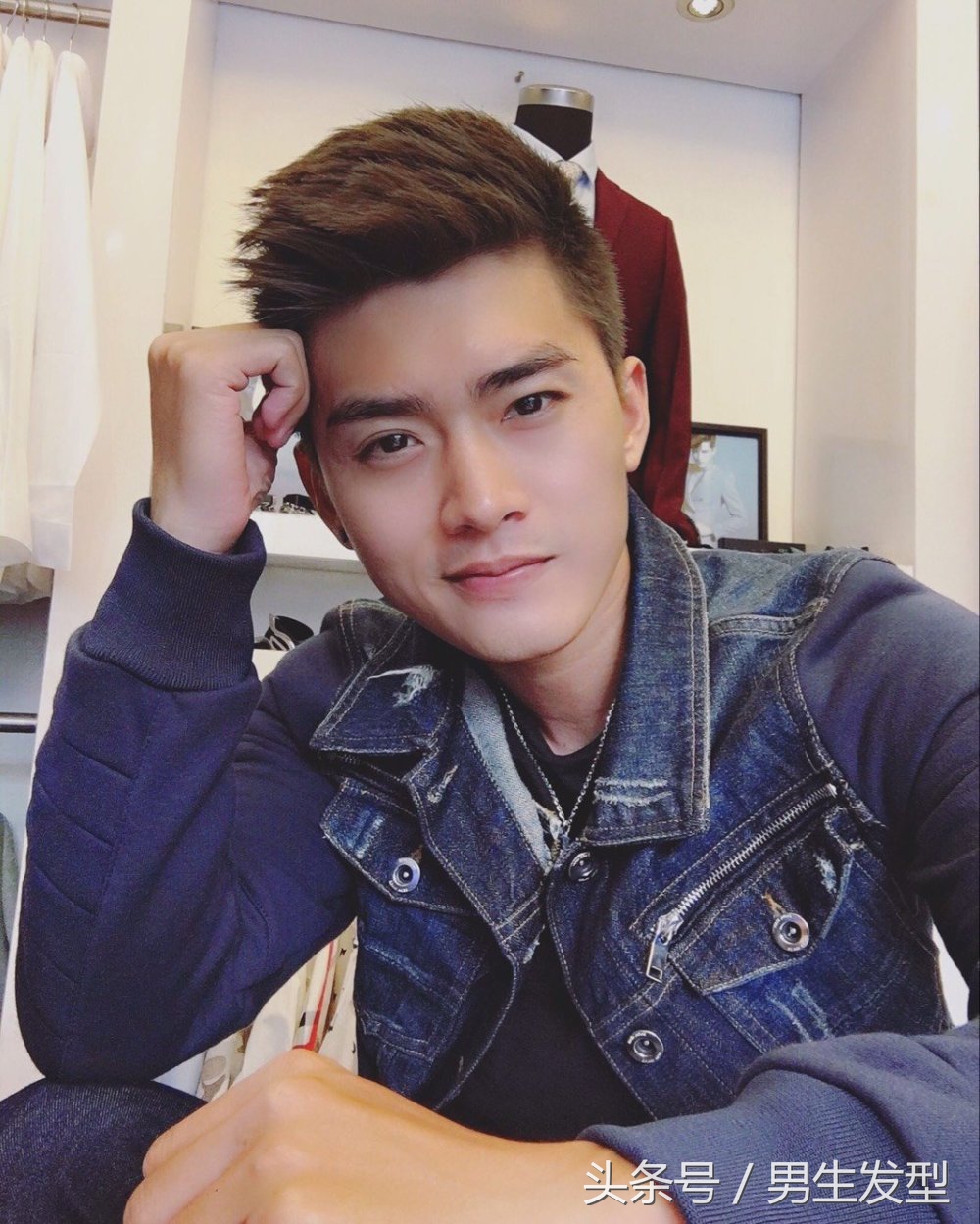 20岁男生发型干净帅气,短发发型男生简单干净帅气