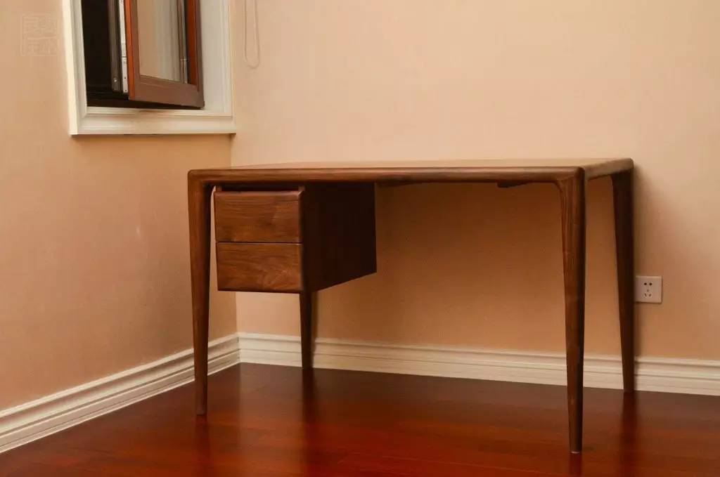 黑胡桃木家具居然之家 (最高端的黑胡桃木家具)