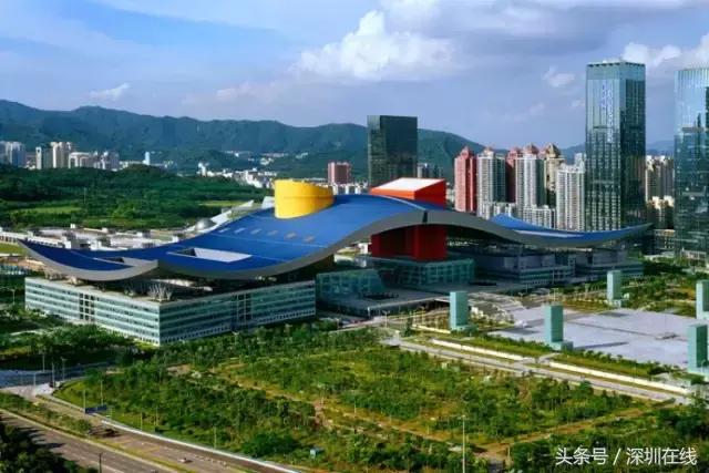 我叫深圳，这是我最新的名片，请多关照！