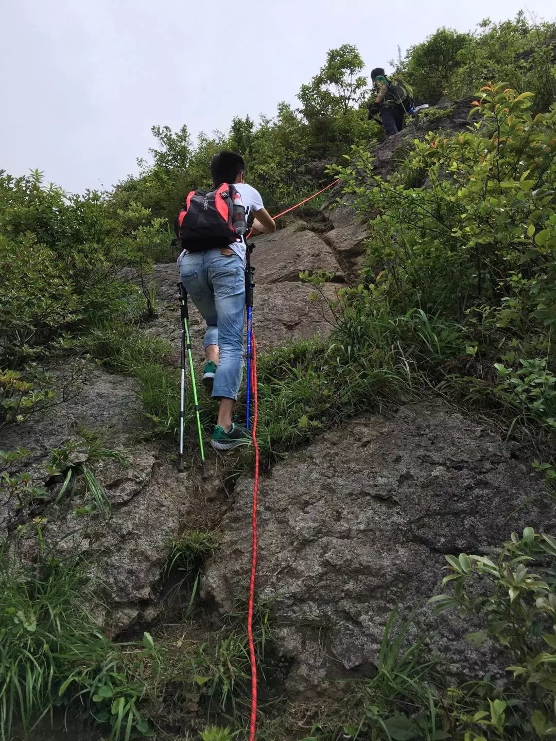 温州雁荡山徒步攻略,雁荡四尖徒步路线