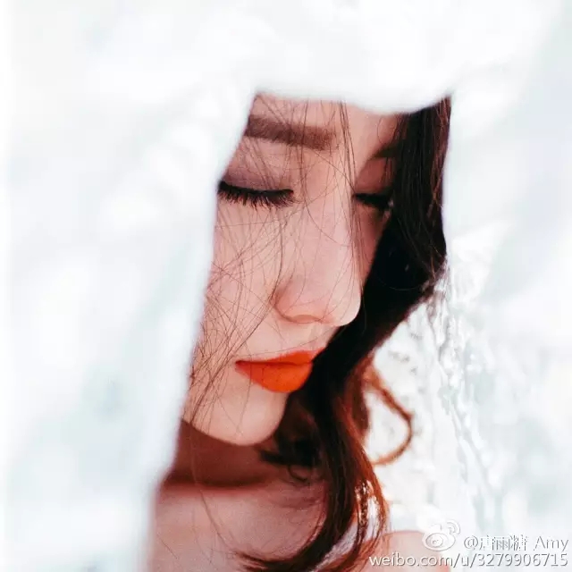 拍照面部表情僵硬怎么办,一拍照就面部僵硬