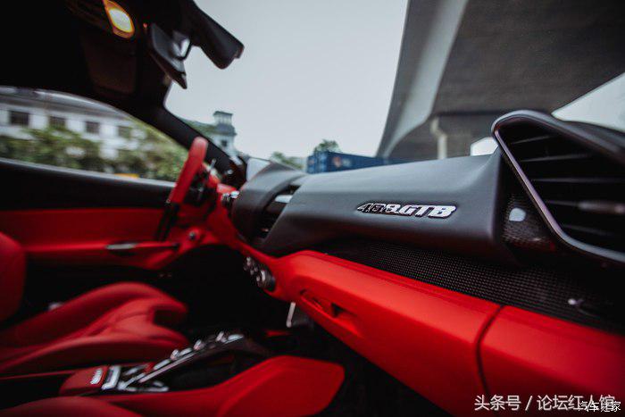 法拉利488评测重装上阵,法拉利488拆车视频