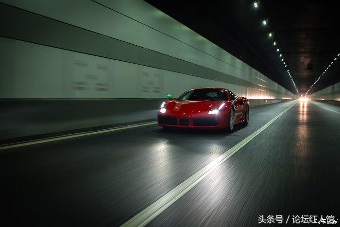 法拉利488评测重装上阵,法拉利488拆车视频