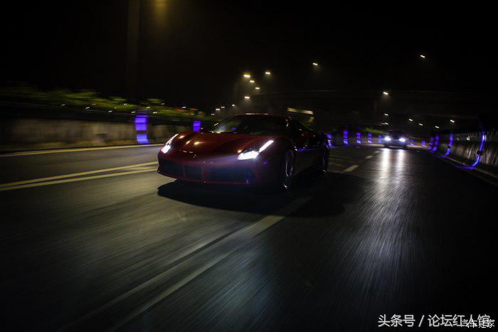 法拉利488评测重装上阵,法拉利488拆车视频