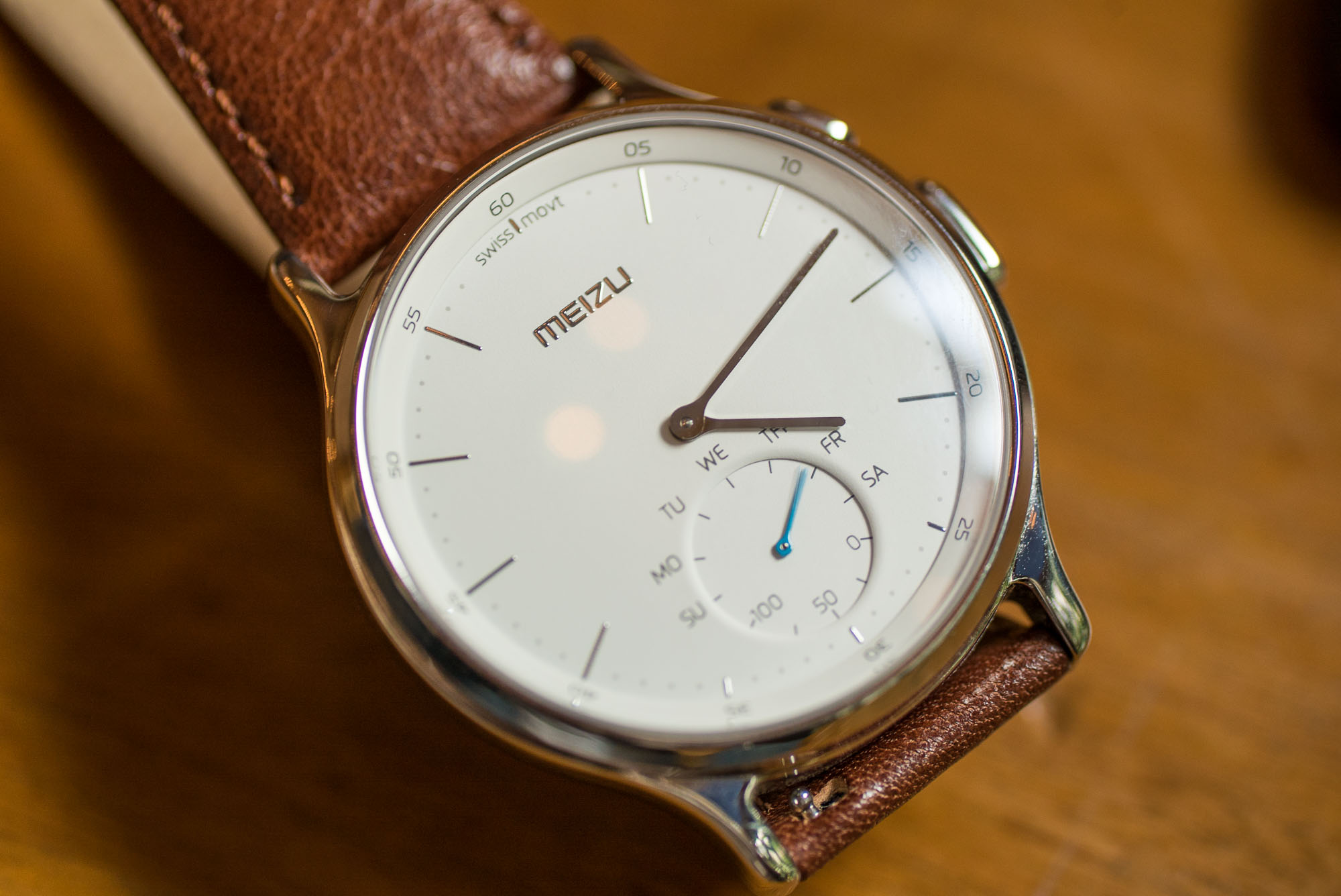 魅族轻智能手表与米家石英表,魅族mix轻智能手表