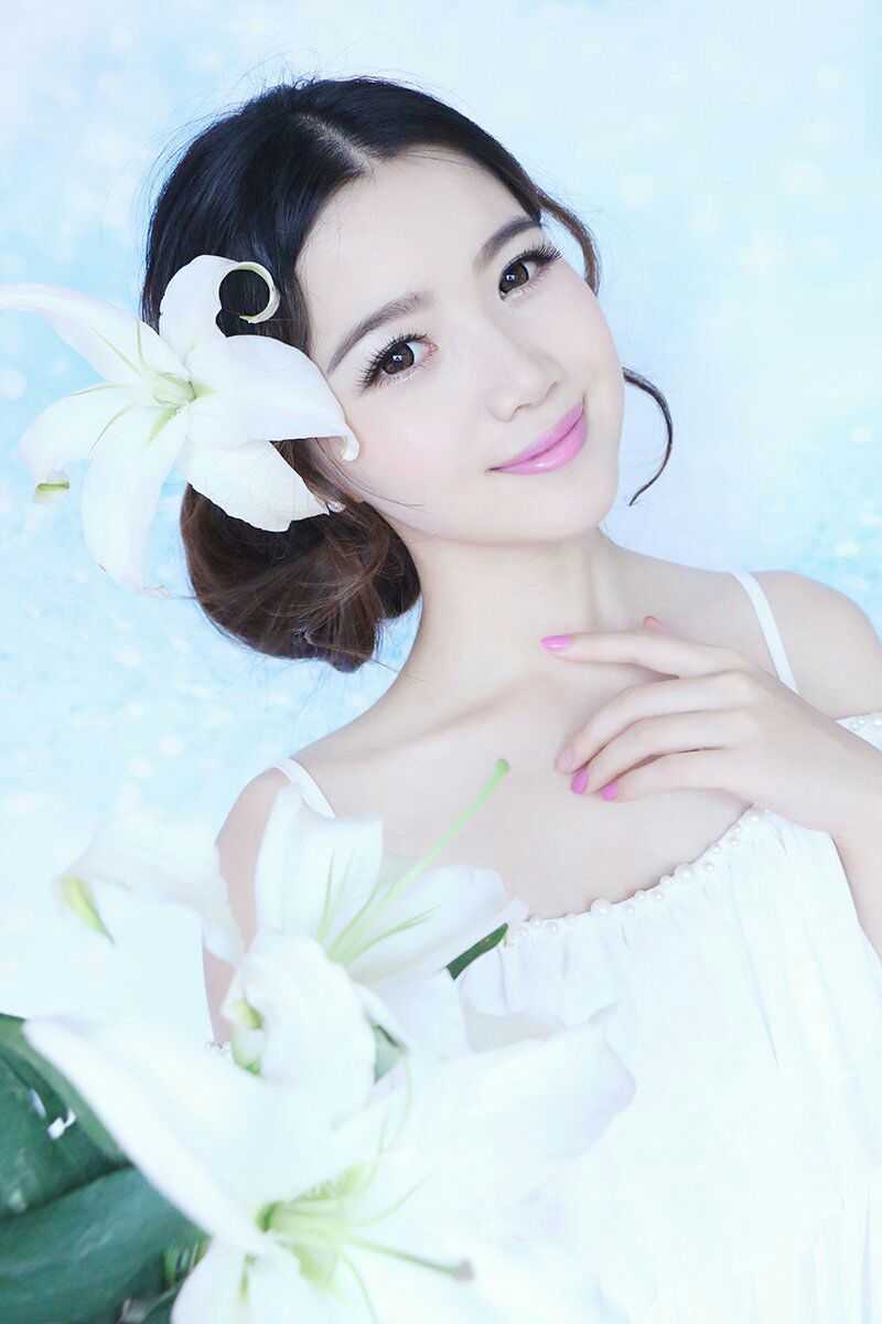 自然妆容帮你打造无瑕新娘,适合方圆脸的新娘妆容教程