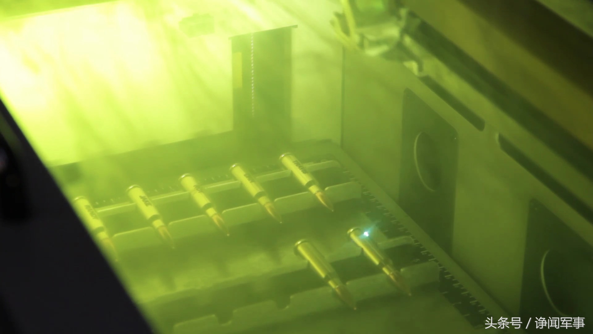 弹壳做的开瓶器,12.7毫米子弹开瓶器